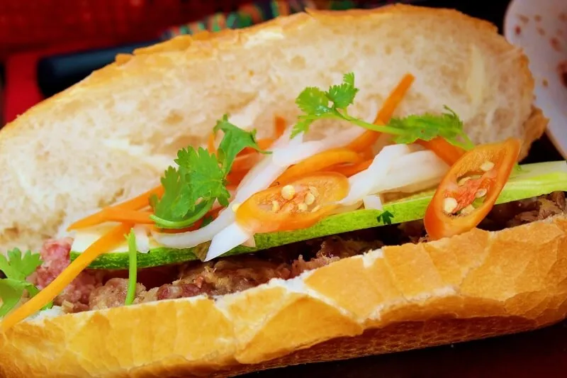 Bánh mì Highland là một phần của chiến lược tăng trưởng doanh thu, cung cấp lựa chọn ăn kèm tiện lợi