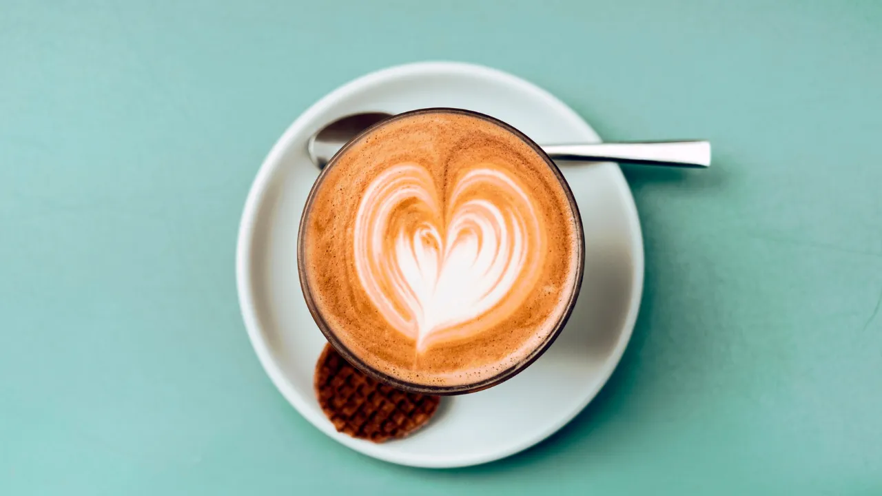 Cà phê Espresso được chiết xuất hoàn hảo với lớp Crema dày, mịn màng