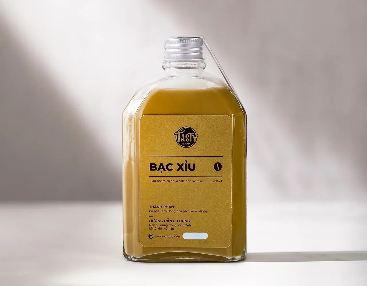 Cách làm cà phê Cold Brew đóng chai - Cà phê ủ lạnh thanh mát