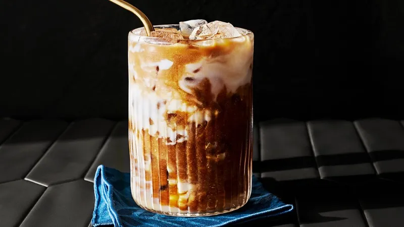 Đồ uống cà phê sữa có tác dụng gì trong việc tăng cường sức đề kháng và phòng chống bệnh tật