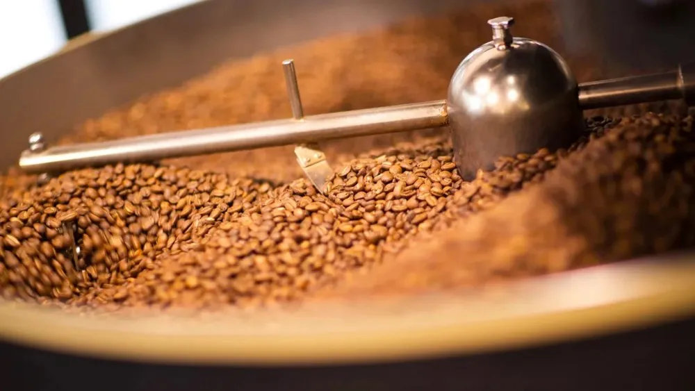Hai cách thức phối trộn cà phê: Pre-Roast và Post-Roast ảnh hưởng đến chất lượng