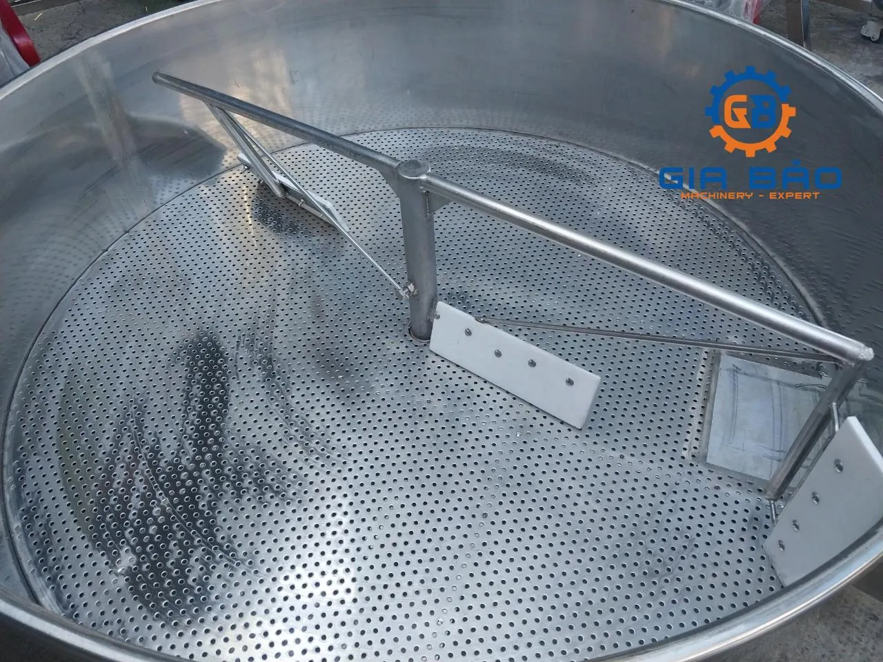 Hệ thống điện và biến tần điều khiển tự động của máy làm nguội cà phê