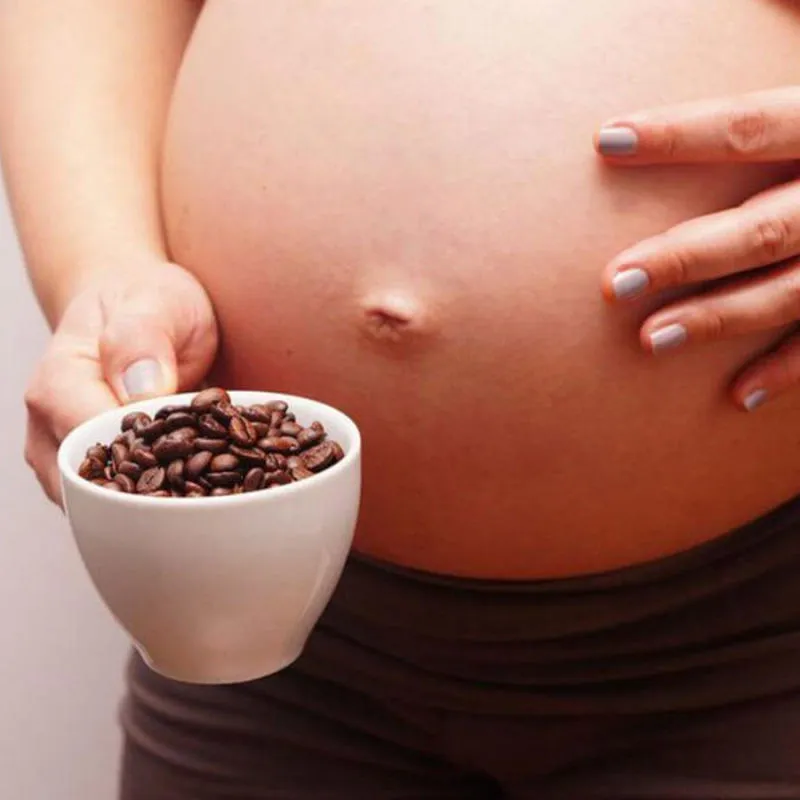 Làm gì khi bà bầu bị say cà phê?