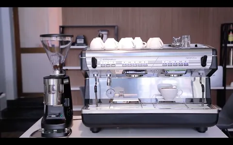 Máy pha cà phê siêu tự động Nuova Simonelli Prontobar