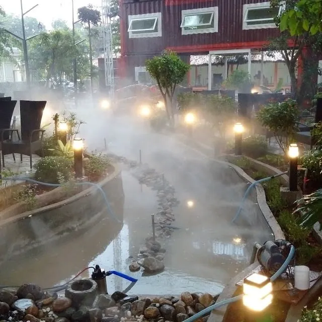Máy Phun Sương Quán Cà Phê: Phân tích cơ chế làm mát và độ ẩm tối ưu
