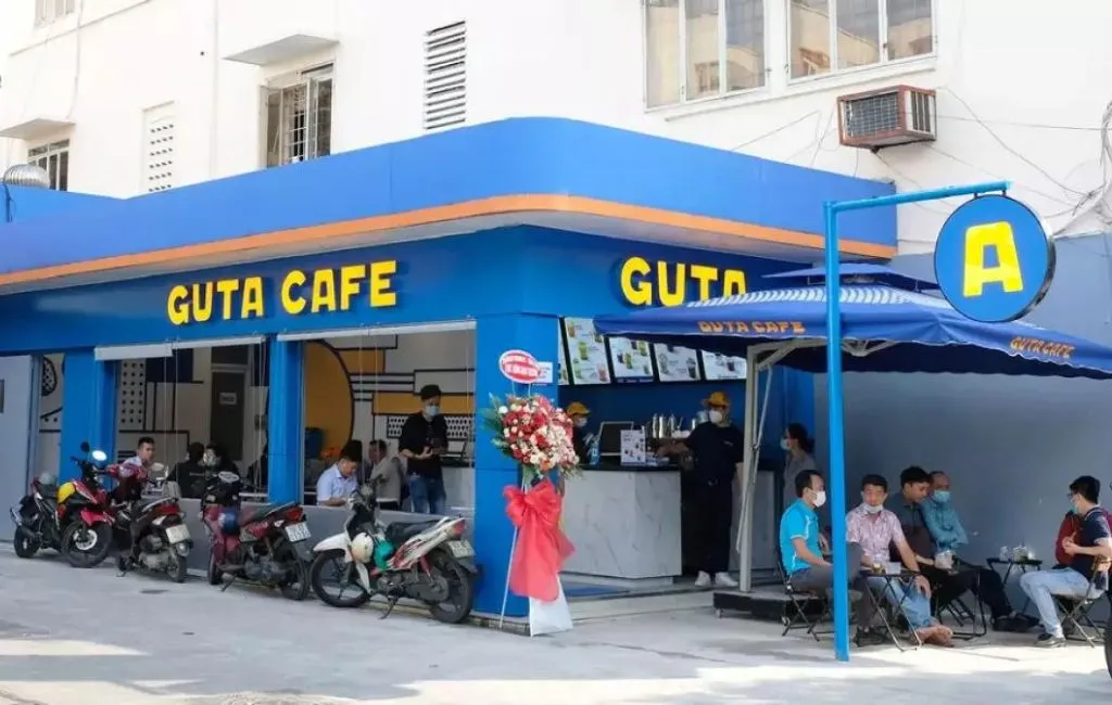 Mô hình quán cà phê Take Away tập trung vào thiết kế quầy pha chế chi tiết và hiệu quả, tối ưu hóa không gian phục vụ và bán hàng