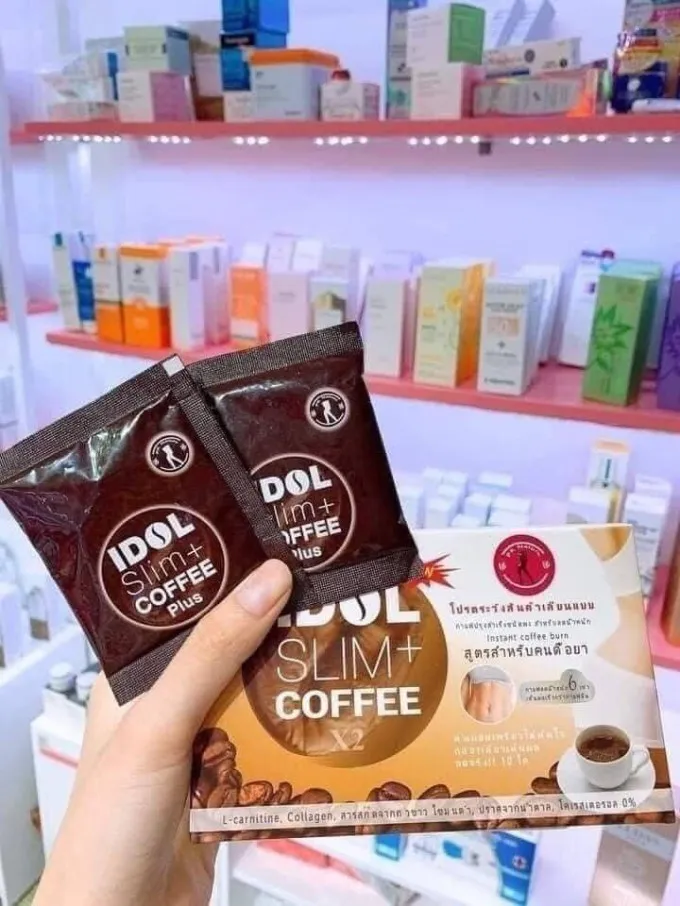 Một cốc cà phê Idol Slim đã pha sẵn, gợi nhắc về liều lượng chuẩn hàng ngày