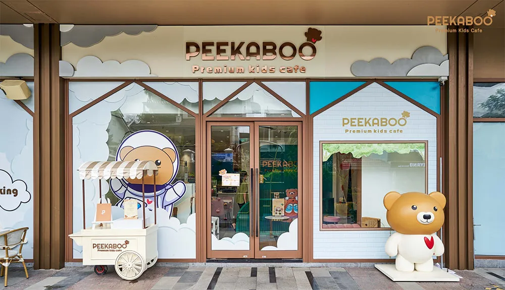 Peekaboo Premium Kids Cafe: Mô hình kinh doanh cà phê có khu vui chơi trẻ em phong cách vintage