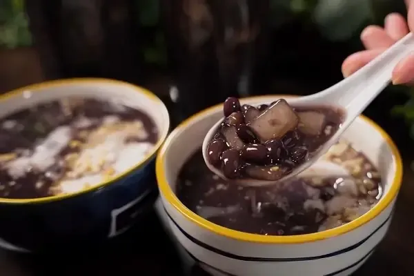 Quy trình nấu chè đông sương cà phê chi tiết từng bước