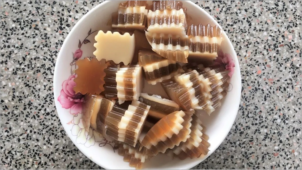 Rau câu phô mai cà phê hai lớp sau khi hoàn thành