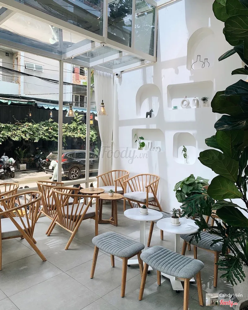 Sống Cafe ở Bình Thạnh có tầng riêng biệt cho việc học tập và làm việc chuyên nghiệp, máy lạnh hoạt động hiệu quả