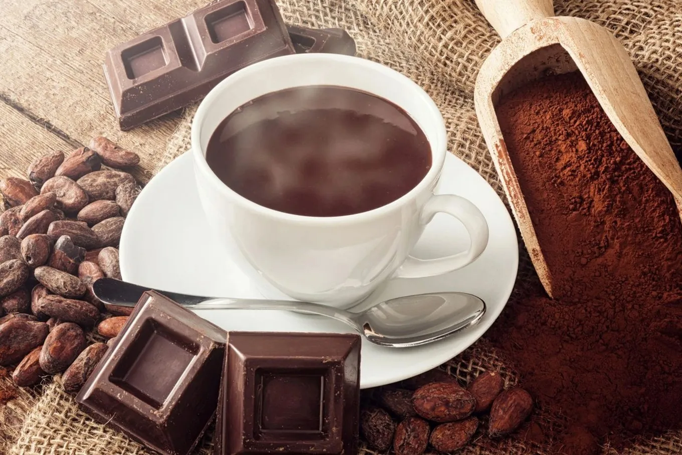 Thêm một lượng nhỏ cacao hoặc quế giúp gia tăng đáng kể chất chống oxy hóa trong cà phê