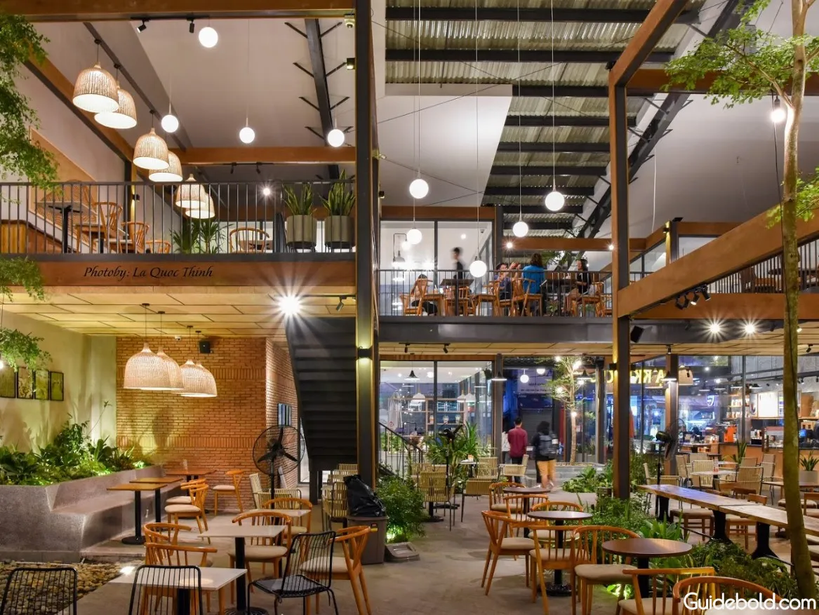 Thiết kế nội thất hiện đại tại The Coffee House Buôn Ma Thuột, trải nghiệm chuyên nghiệp