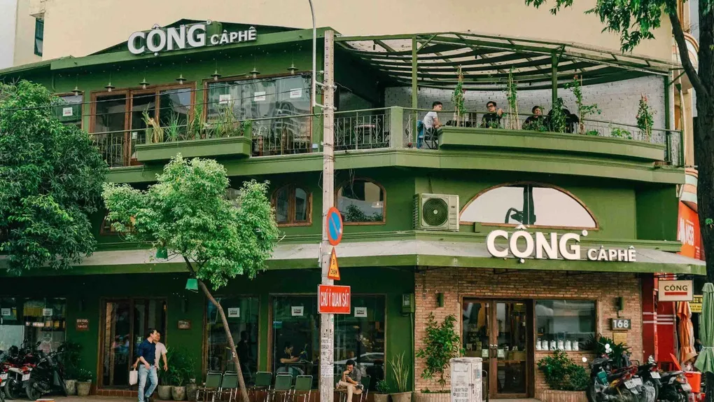 Thương hiệu Cộng Cà Phê với không gian tái hiện thời bao cấp, thu hút khách hàng Việt Nam và quốc tế