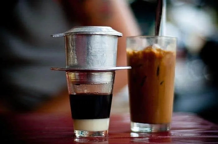 Trộn cà phê theo phong cách tuổi teen để giải khát, mang lại hương vị nhẹ nhàng, tinh tế và dễ uống