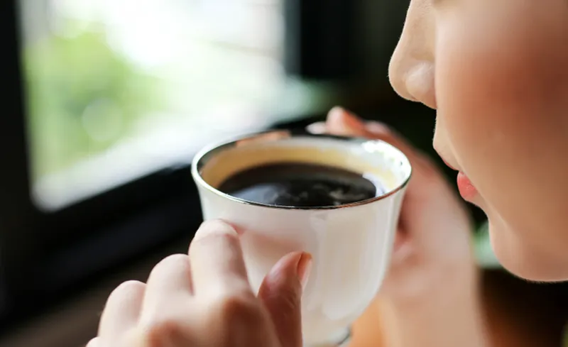 Uống Cà Phê Khi Có Kinh Nguyệt: Phân Tích Khoa Học Và Hướng Dẫn Tối Ưu